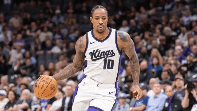 开云Kaiyun官网入口-美媒:勇士有意德罗赞和克拉克斯顿,正讨论三方交易可能性